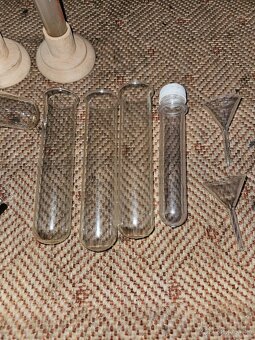 Laboratorní věc - 3