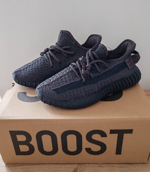 Adidas Yeezy Boost 350 V2 - 3