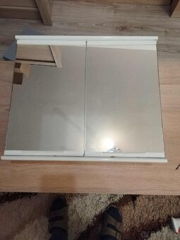 Zrkadlová skrinka - 3