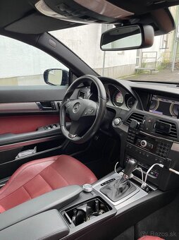 Mercedes E500 AMG 5.5 285KW 84900 KM - 3