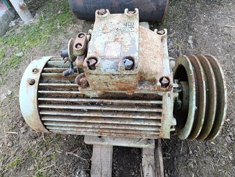 Predám trojfázový elektromotor 7,5kw - 3