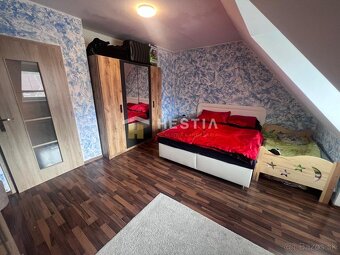 NOVINKA Rodinný dom na Kolónii v Senici so záhradným domčeko - 3
