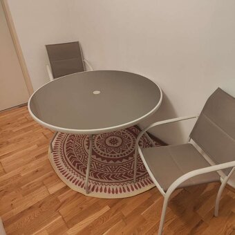 Okruhly skleneny stol s priemerom 120 cm - 3