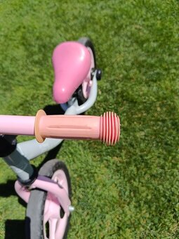 Dievčenske odrážadlo Trike Fix Balance sivo-ružové - 3