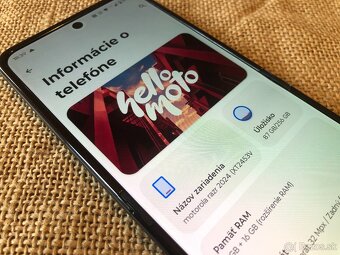 Motorola Moto RAZR 2024 8GB/256GB - 3