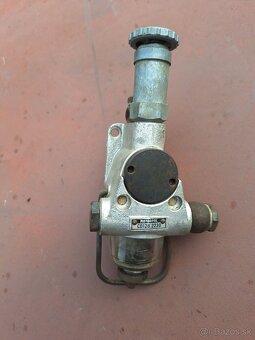 Vstrekovacie čerpadlo Zetor, podávacie /dopravné/ čerpadlo - 3