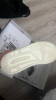 Pánske Nike Jordan veľkosť 10 - 3