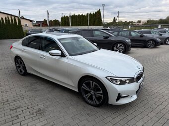BMW Rad 3 320d mHEV x-Drive A/T Luxury line SK ŠPZ - 3