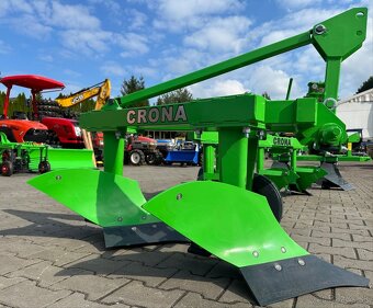 Trojradličný pluh CR-320, pluh za traktor - 3