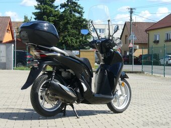 Honda SH 125 i ABS , trakčná kontrola - 3