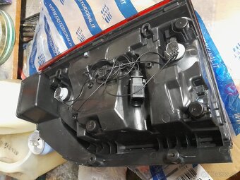 Ľavé zadné svetlo vw t6 - 3