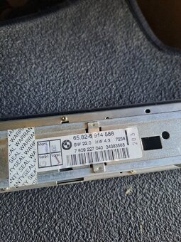 BMW radio - 3