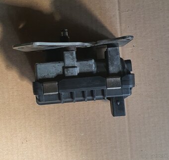 Elektrická regulacia turba AUDI - 3