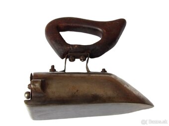 Žehlička - I. republika - 3