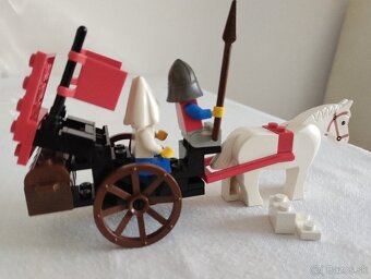 LEGO Castle 6023 Maiden's Cart - 3