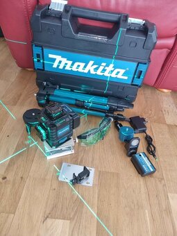 Makita 4D laser 16 líniový – komplet so všetkými dokladmi - 3