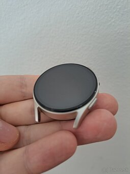 Samsung Galaxy Watch 7 40 mm LTE béžové - 3