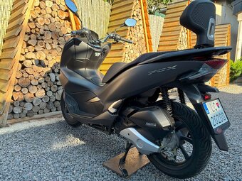 Honda PCX - 3