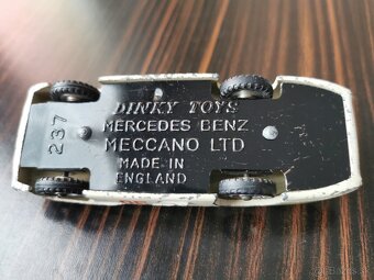 RARITKA Dinky toys Mercedes Benz - 3