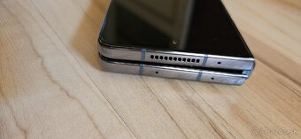 Samsung Galaxy Z Fold 4 - 3