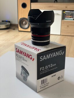 📸 Predám Samyang 12mm F2.0 NCS CS - 3