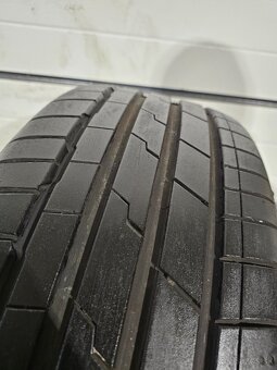 Nejazdené Letné Pneu Hankook 225/45 R19 - 3