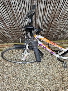 Dámsky trekový bicykel KELLYS ALPINA ECO LC10
- 3