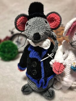 Háčkovaný Mladomanželia - 3