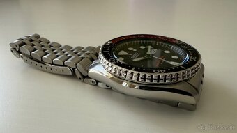 Seiko SKX007J - 3