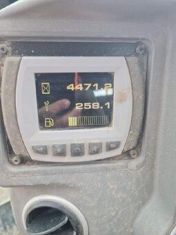 Predam JCB 100 C-1 - 3