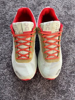 On Running, model Cloudsurfer. Velikost 37,5 - 3