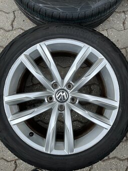 Originalna sada diskov VW DARTFORD R18 8J ET44 - 3