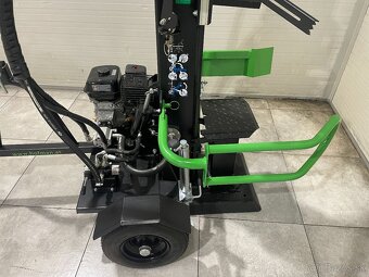 Štiepačka - benzínový motor - HOFMAN REX T-22 DRIVE Štiepačk - 3