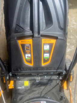 Multifunkčná kosačka Riwall PRO RPM 4735 4v1 s pojazdom - 3