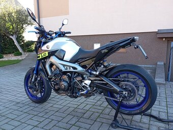 Yamaha MT 09 - 3