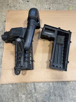Škoda octavia 2 filter box - 3