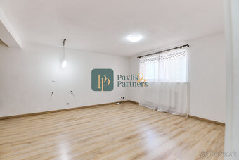 Predaj 3 izbový byt, novostavba, garážové státie - 3