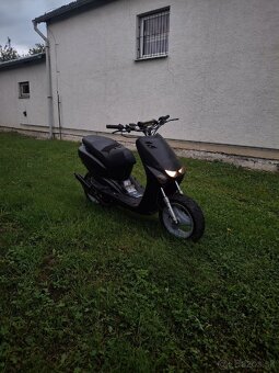 yamaha neos - 3