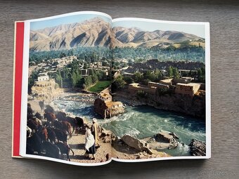 nové knihy National Geographic Around the World - 3