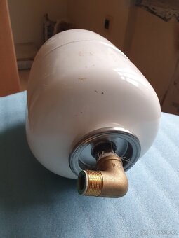 Expanzná nádoba Refix DD8 ,8l 10bar - 3