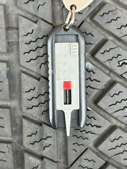 Continental WinterContact TS850P 235/65/r17 - 3