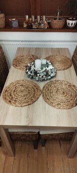 Jedálenský stôl - 3