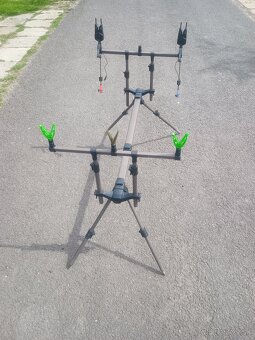 Stojan so signalizáciou - 3