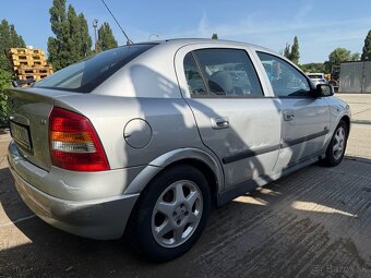 Predám Opel astra G hatchback 1.6 16v 74kw 2003 - 3