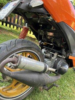 Predam skuter MOTOWELL 50cc - 3