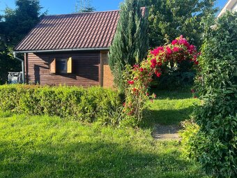 Stavebná parcela s chatkou- Veličná 884m2 - 3