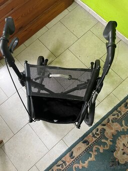 Predám odľahčené invalidné chodítko TOPRO troj - 3