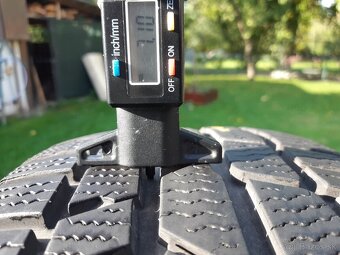 205/60 r16 zimne pneumatiky - 3