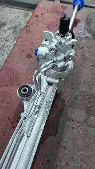 servo riadenie touareg 7l - 3