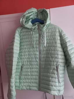 Damska bledozelena bunda c44 - 3
